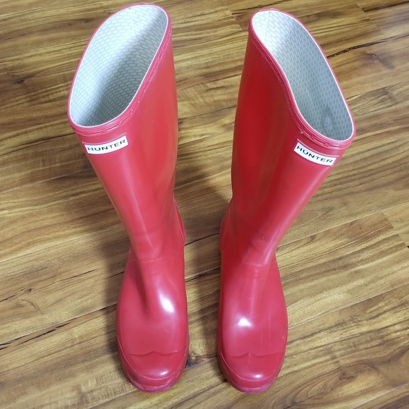 Hunter Shoes - RED Tall Authentic Hunter Boots Size M